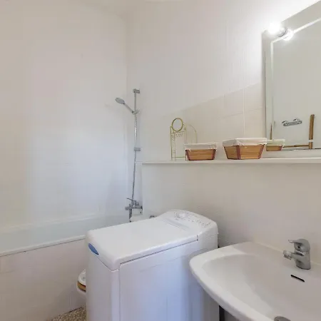 Apartment Thais By Interhome *