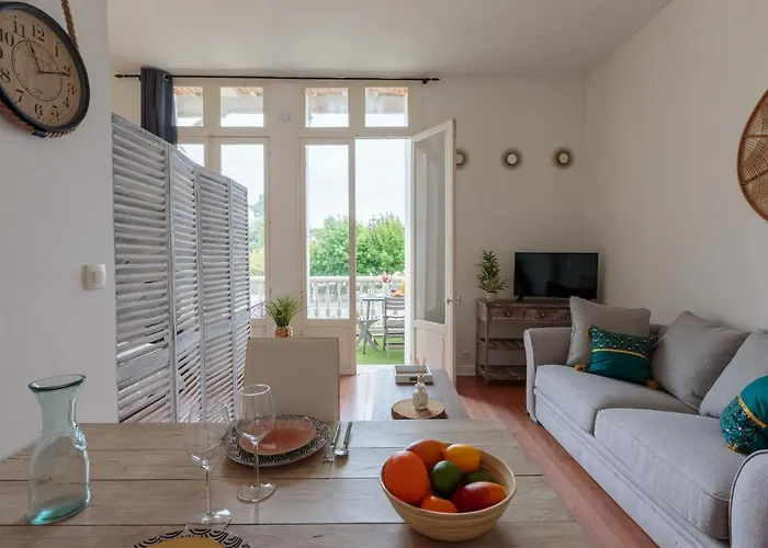 Thais By Interhome Apartment *