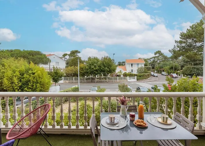 Thais By Interhome * Royan