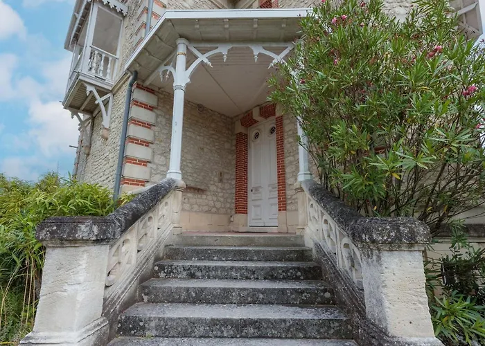 Thais By Interhome * Royan